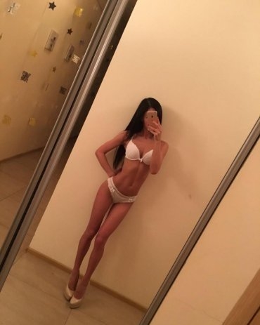 Anita, 24 ans, Saint-Jean-Bonnefonds