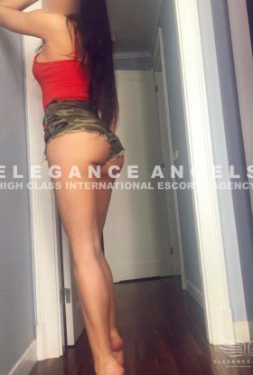 Esther, 30 ans, Villemandeur