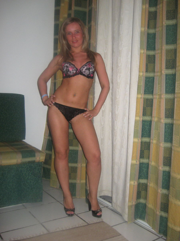 Leane, 27 ans, Ballan-Mire