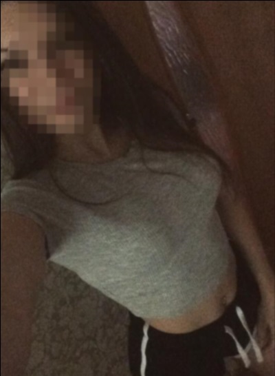 Mackenzie, 18 ans, Saint-Quentin