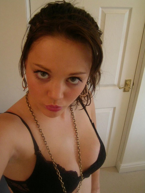 Octavia, 22 ans, Saint-Julien-en-Genevois