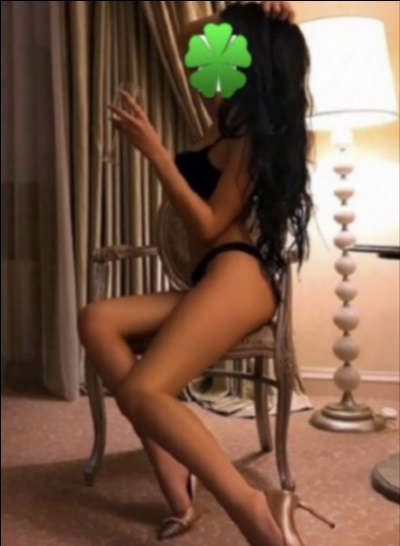 Soraya, 27 ans, Saint-Nazaire